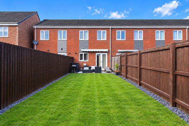 23 Eaton Drive, Southport, Merseyside photo 4