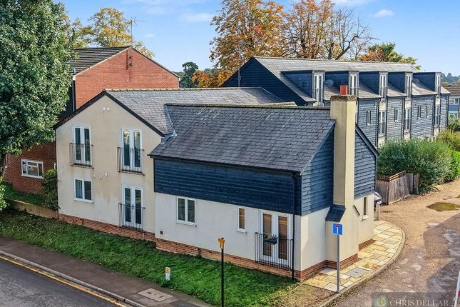 1-bed flat on Baldock Road, Buntingford, £225,000
