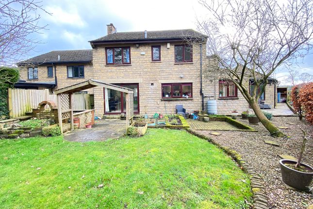 Detached house for sale in Moor Park Close, Beckwithshaw, Harrogate