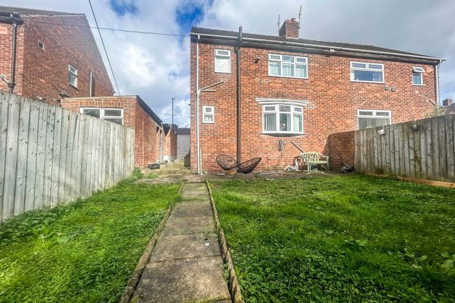 8 Evesham, South Hylton photo 2