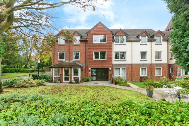 Thumbnail Flat for sale in Grange Road, Solihull, West Midlands