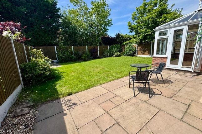 5, Stirling Court, Holmes Chapel photo 3