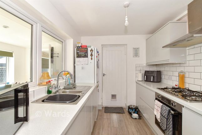 3-bed bungalow on 9, Taylor Road, Lydd-On-Sea, £300,000