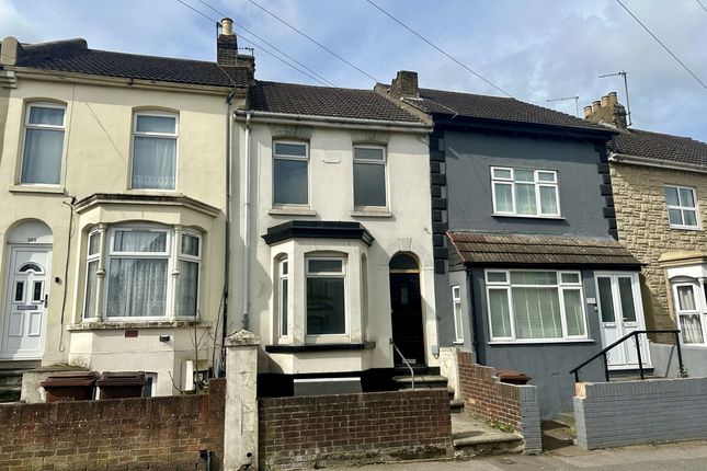 Terraced house to rent in Canterbury Street, Gillingham