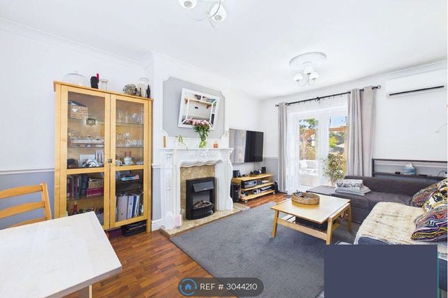 Hulton Avenue, Worsley, Manchester photo 5