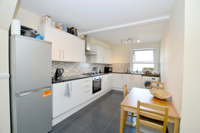 Room 3, 139, Anerley Road, London photo 4