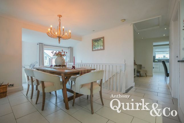 23, Park Road, Canvey Island photo 4