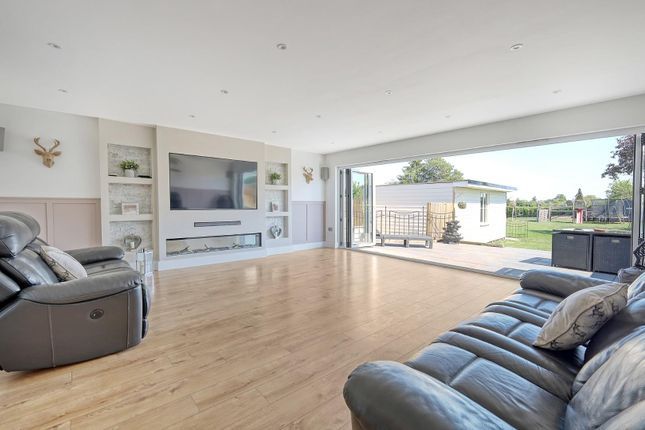 5, Mashbury Road, Chelmsford photo 2