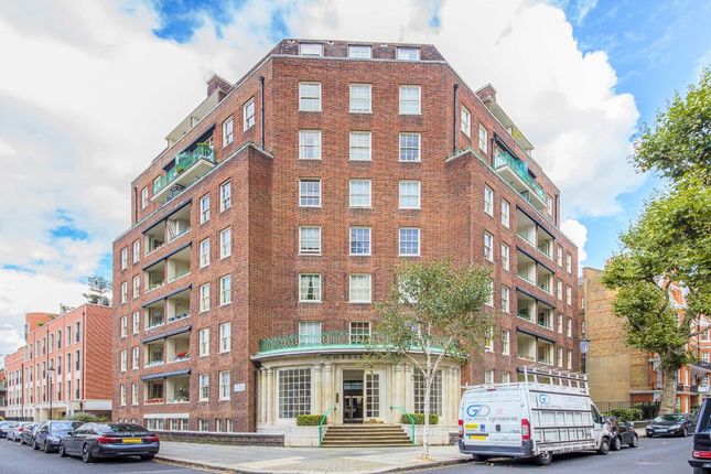 Thumbnail Flat to rent in Chelsea Manor Street, London