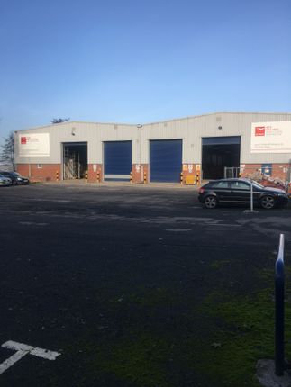 Industrial to let in Unit 8 Junction 2 Industrial Estate, Demuth Way, Oldbury, West Midlands