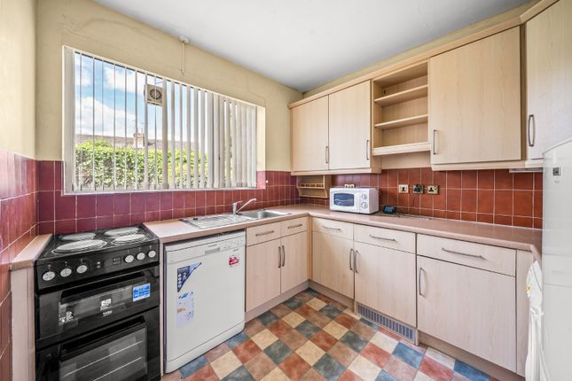 4, Ling Croft, Wetherby photo 4