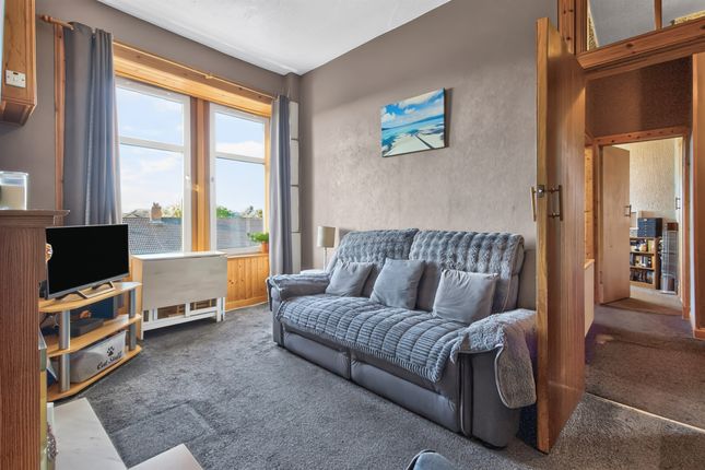 3/2, 177, Clarkston Road, Glasgow photo 4