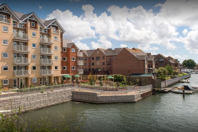 Thumbnail Flat for sale in The Boat House 100 Riverdene Place, Bitterne Park, Southampton