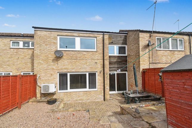 4-bed house on 17, Sturton Walk, Corby, £174,950