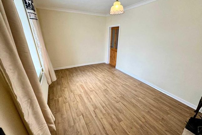 55, High Street, Tonypandy photo 5