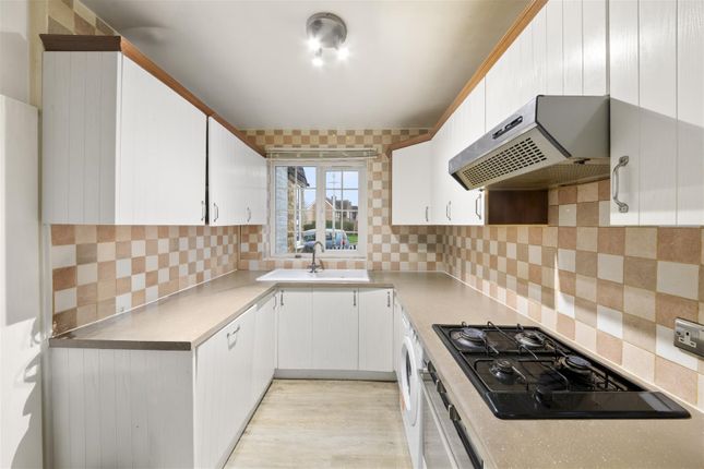 17, Wheatley Crescent, Hayes photo 3