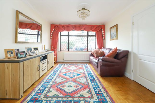 24, Reservoir Road, Ruislip photo 3
