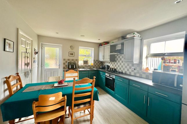 Semi-detached house to rent in Southwood Park, Driffield
