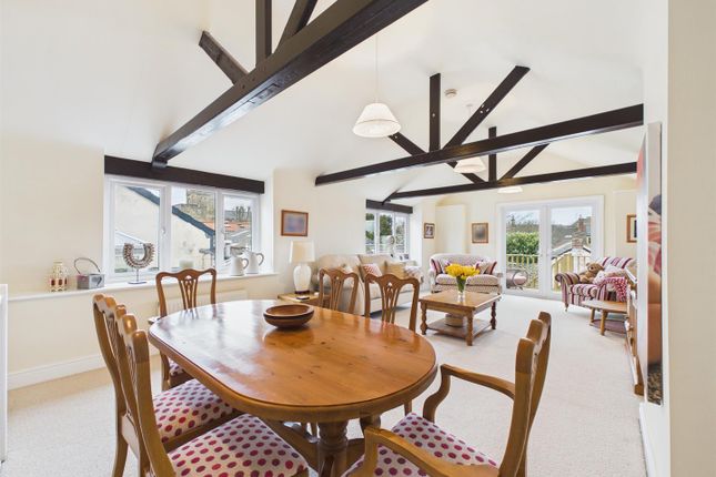 49b, The Causeway, Chippenham photo 3