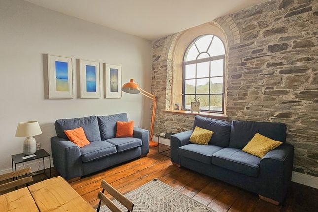 Flat 6, The Old Carriage Works, Brunel Quays, Lostwithiel photo 3