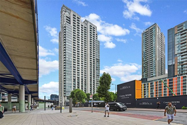 Studio for sale in Pan Peninsula Square, London