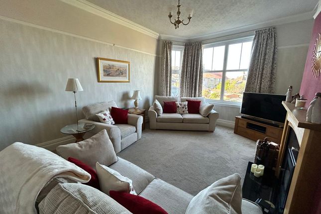 48, Victoria Park, Colwyn Bay photo 4
