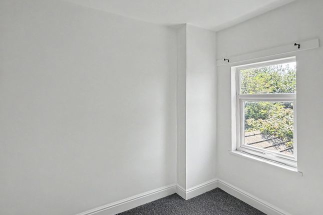 7, Ball Path, Widnes photo 3