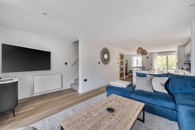 8 Whitegates,, Woodlands, Ilfracombe photo 3