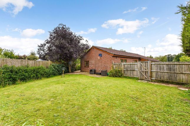 Bungalow for sale in Syers Close, Liss, Hampshire