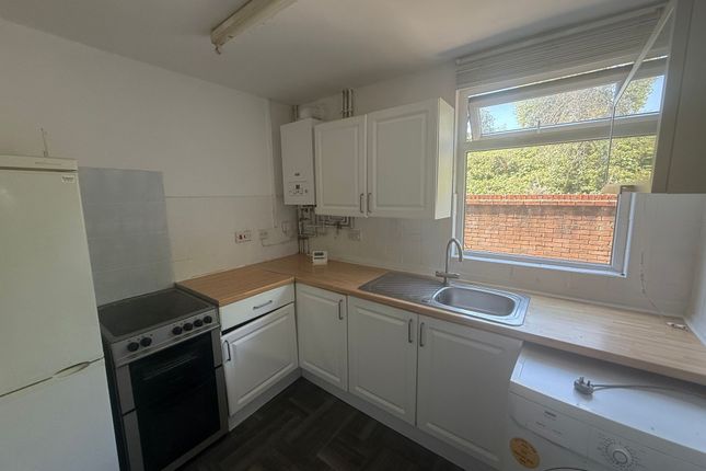 21 Tiverton Street, Liverpool photo 5