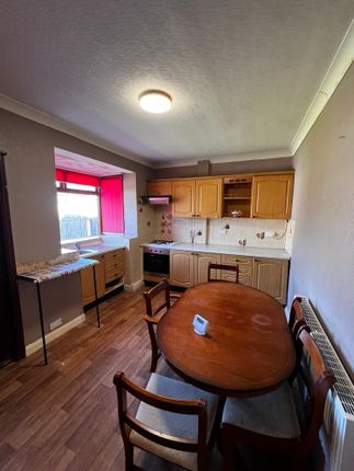 41, Elmfield Avenue, Sheffield photo 4