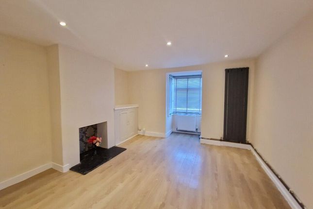 29, Queens Road, Burnham-On-Crouch photo 4