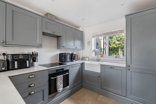 9, Jessop Drive, Cheltenham photo 4