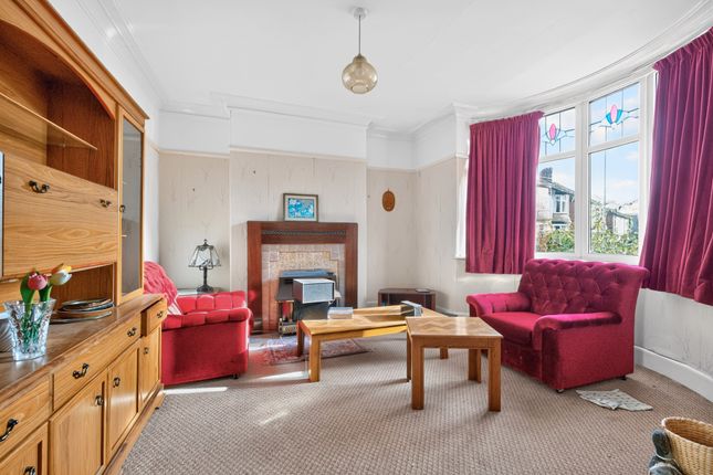 18 Oakhurst Road, Darlington photo 4