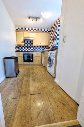27, Colley Drive, Sheffield photo 4