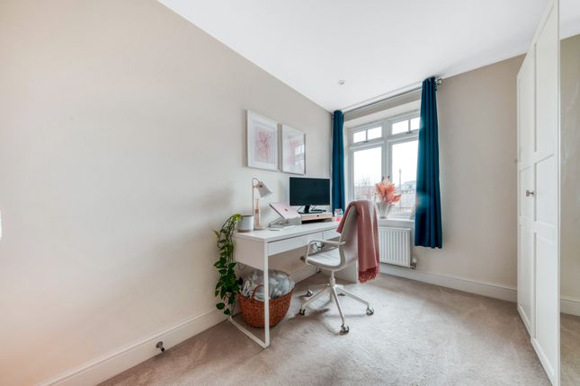 Flat for sale in Postal Close, Bexley
