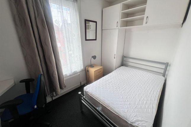 227, Francis Avenue, Portsmouth photo 5