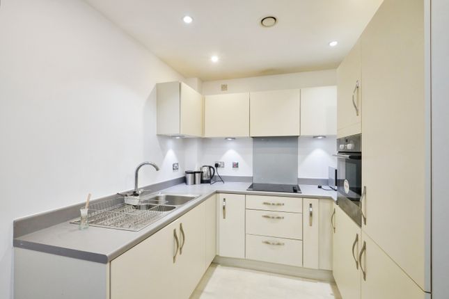Apartment 12, 61, Mason Way, West Midlands photo 2