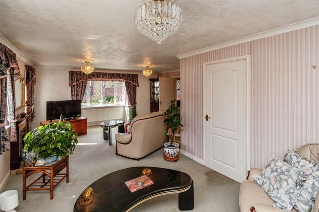 41, Bluebell Road, Walsall photo 3