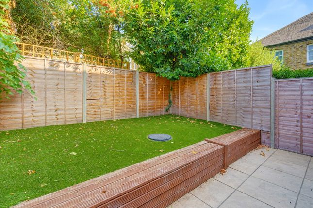 49, Wakehurst Road, London photo 4