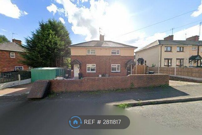 2-bed house on York Road, Dudley, £1,000/mo