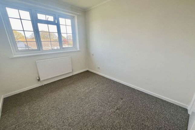 End terrace house to rent in Westminster Drive, Bognor Regis
