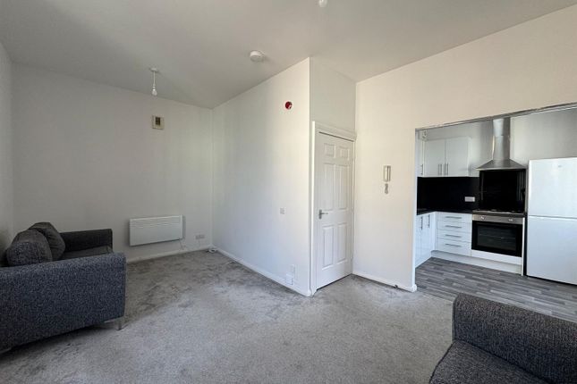 10B, Fenkle Street, Newcastle Upon Tyne photo 3