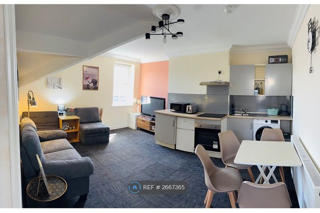 Flat, Kremlin Drive, Liverpool photo 3