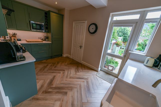 42, Weldon Road, Altrincham photo 4