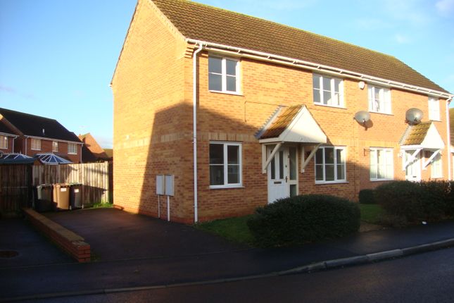 Thumbnail Semi-detached house to rent in Willow Close, Ruskington