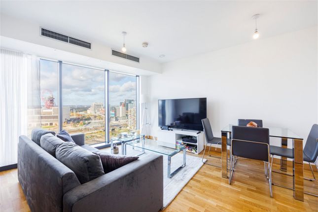 Thumbnail Flat for sale in Stratford, London