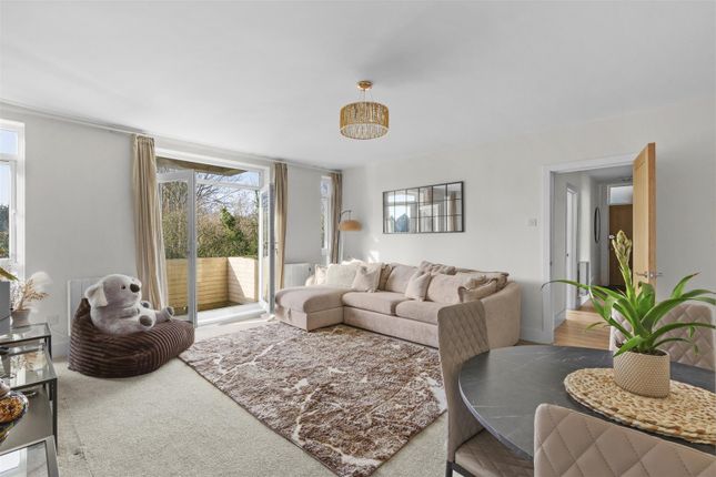 9 Stacey House, Cressex Road, High Wycombe photo 2