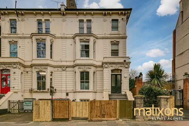 87a Trinity Road, London photo 3