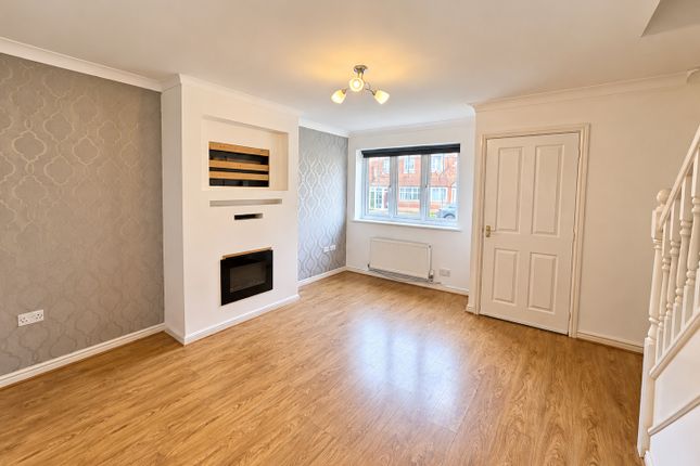 20, Liverpool photo 2